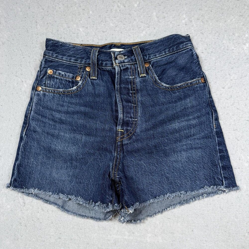 Levis Ribcage Jean Shorts Women’s Size 24 Light Wash Denim Cut Offs Pockets